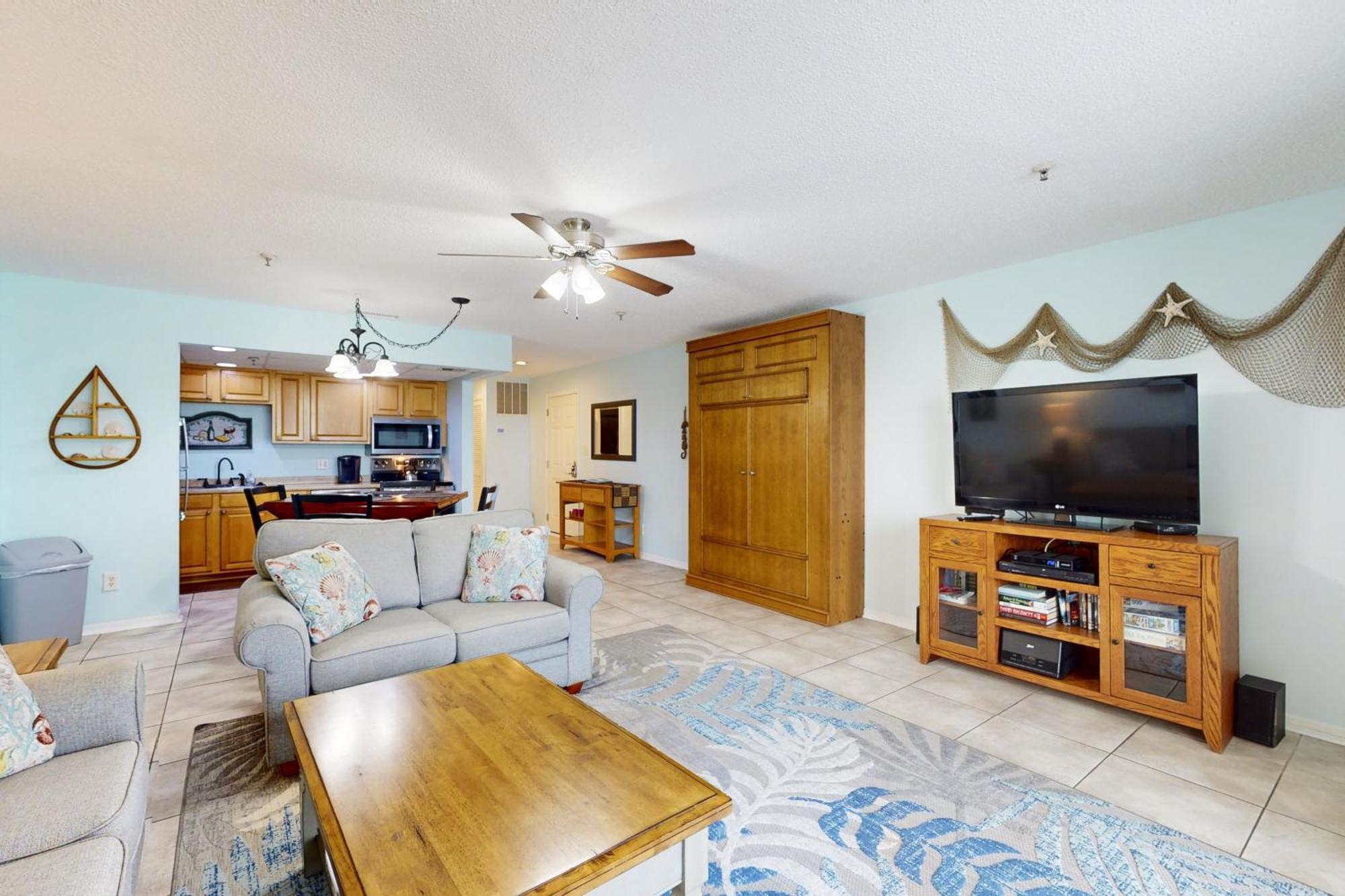 Apartment Sea Breeze 705 *