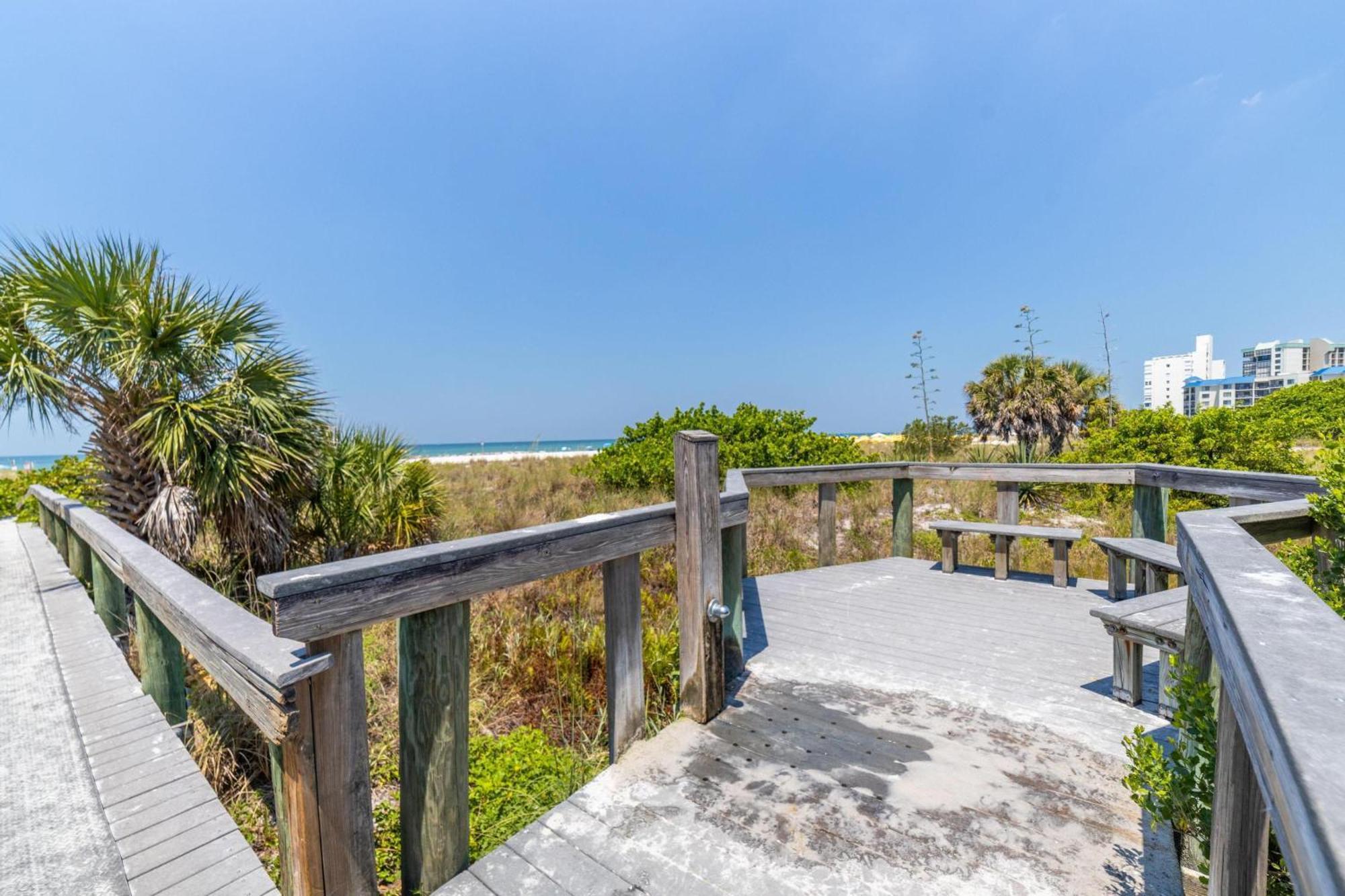 Holiday home Newly Renovated 2 Beds 2 Baths In St Pete