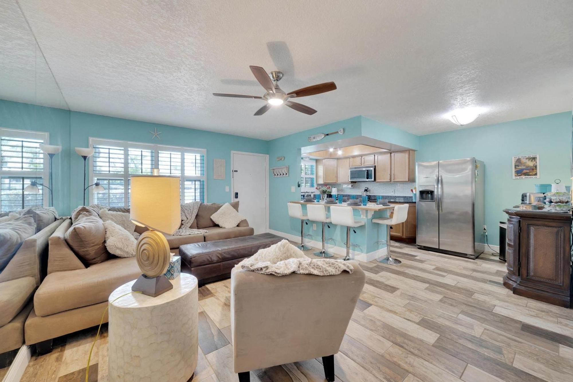 Holiday home Newly Renovated 2 Beds 2 Baths In St Pete