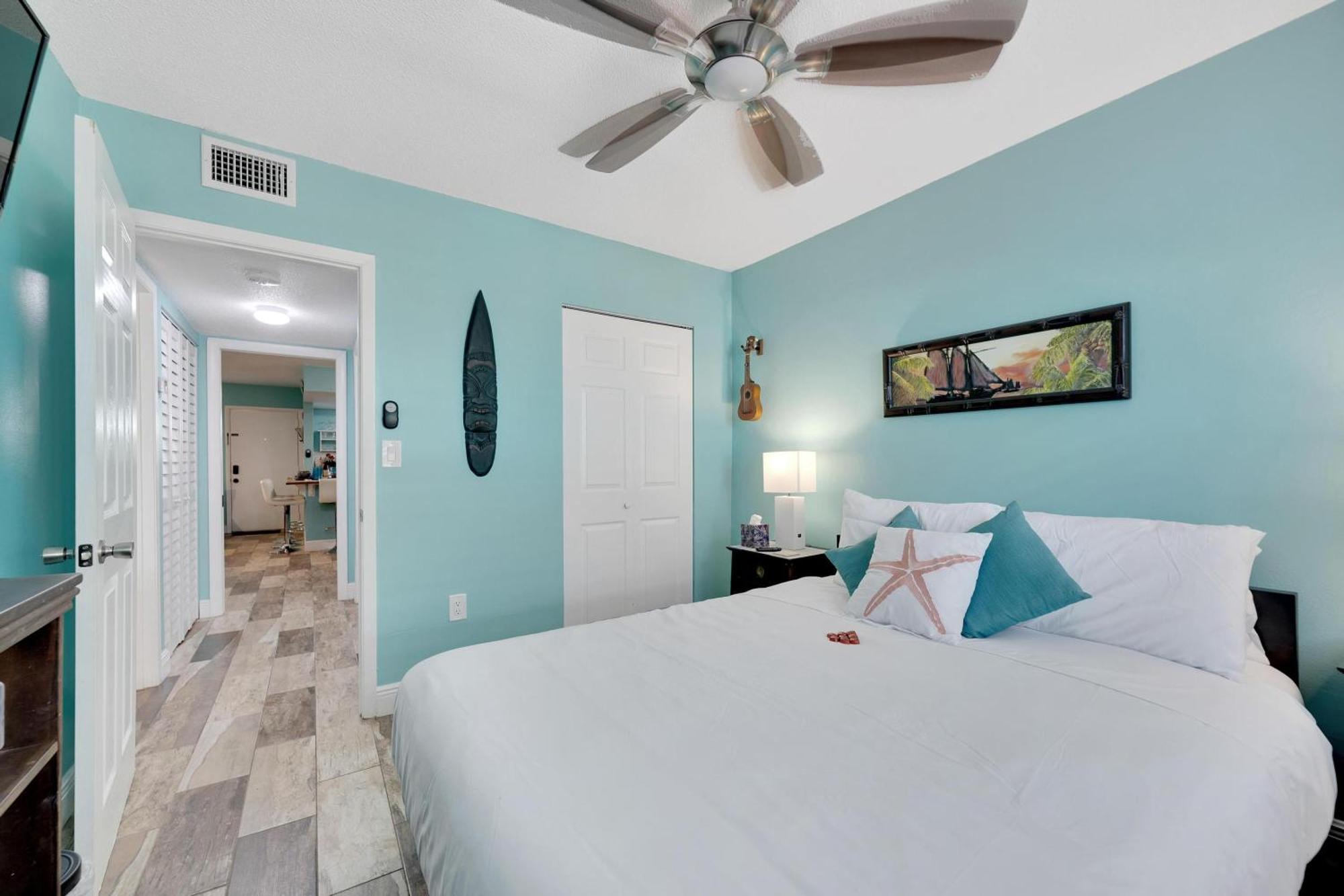 Holiday home Newly Renovated 2 Beds 2 Baths In St Pete *