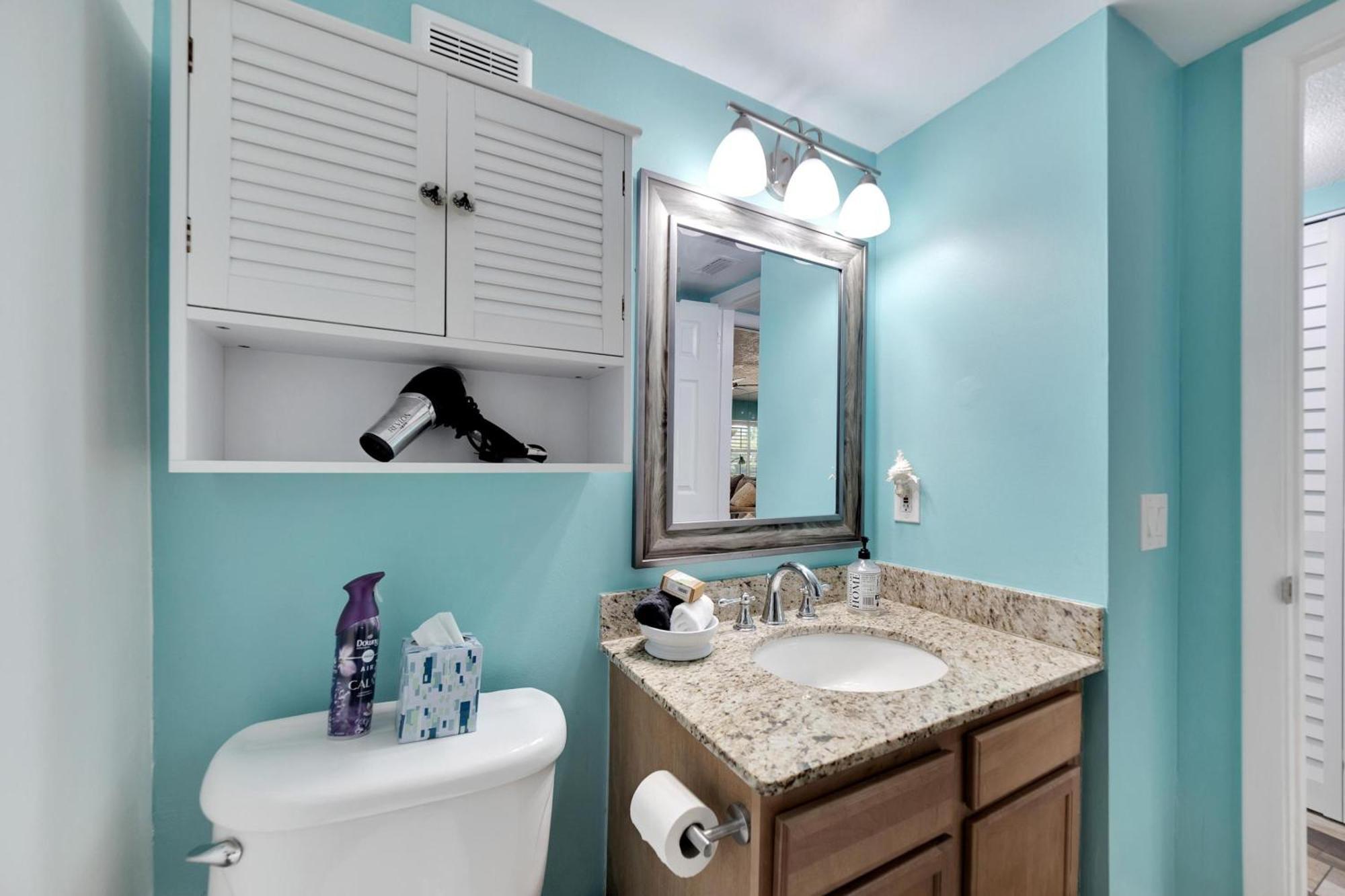 Newly Renovated 2 Beds 2 Baths In St Pete Holiday home