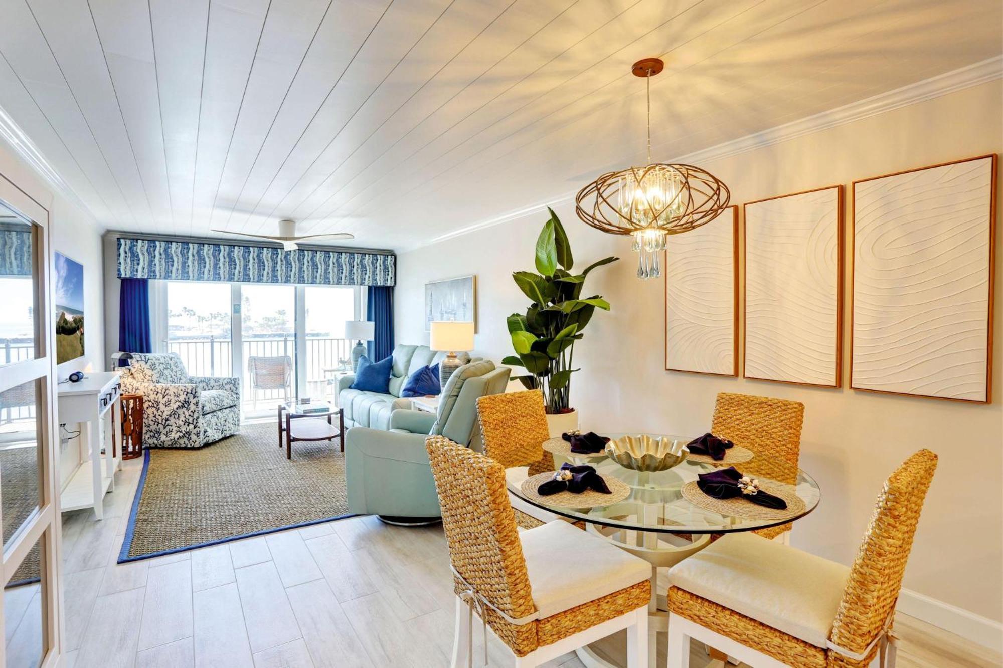 Holiday home Land's End 5-203 Gulf-bay Front - Premier St. Pete Beach