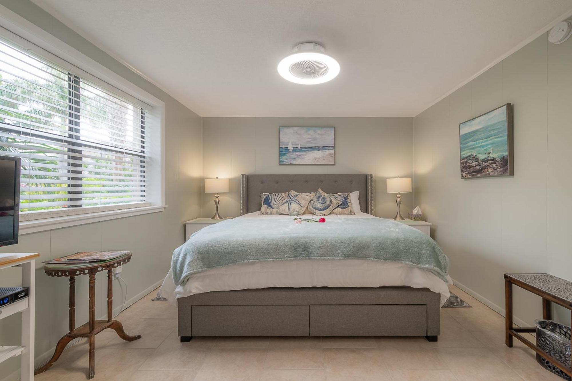 6700 Sunset Way Unit 702 *