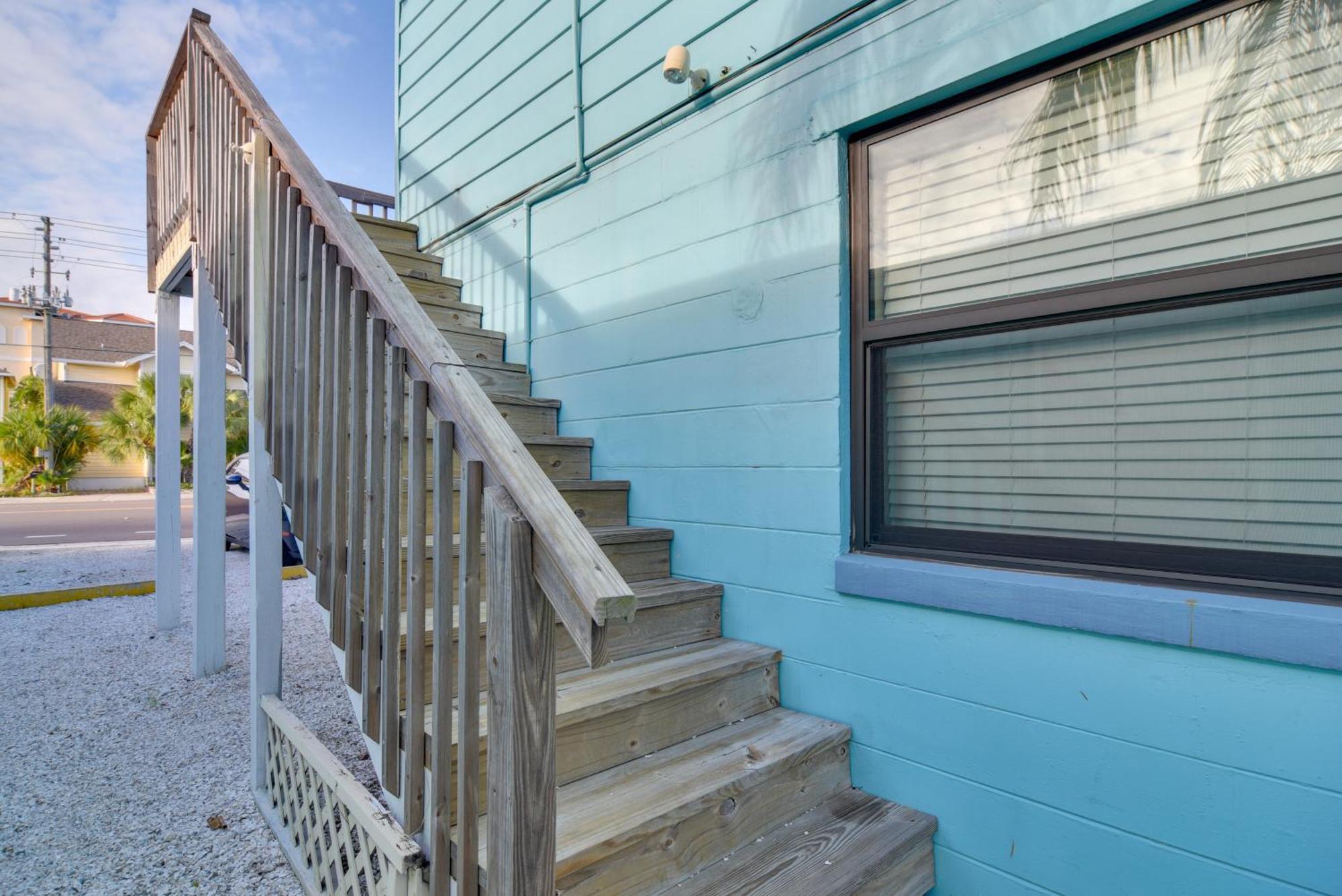 With Community Pool - Walk To Madeira Beach! St. Pete Beach