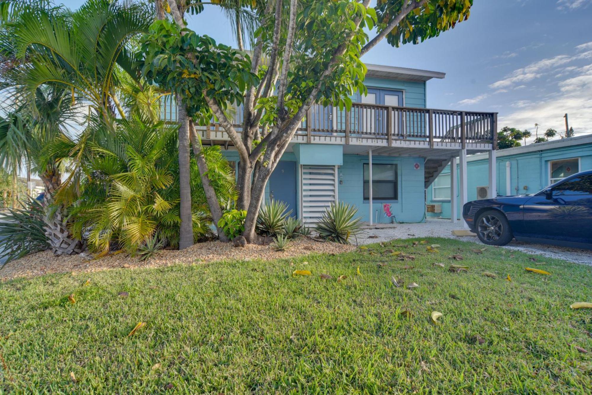 With Community Pool - Walk To Madeira Beach! * St. Pete Beach