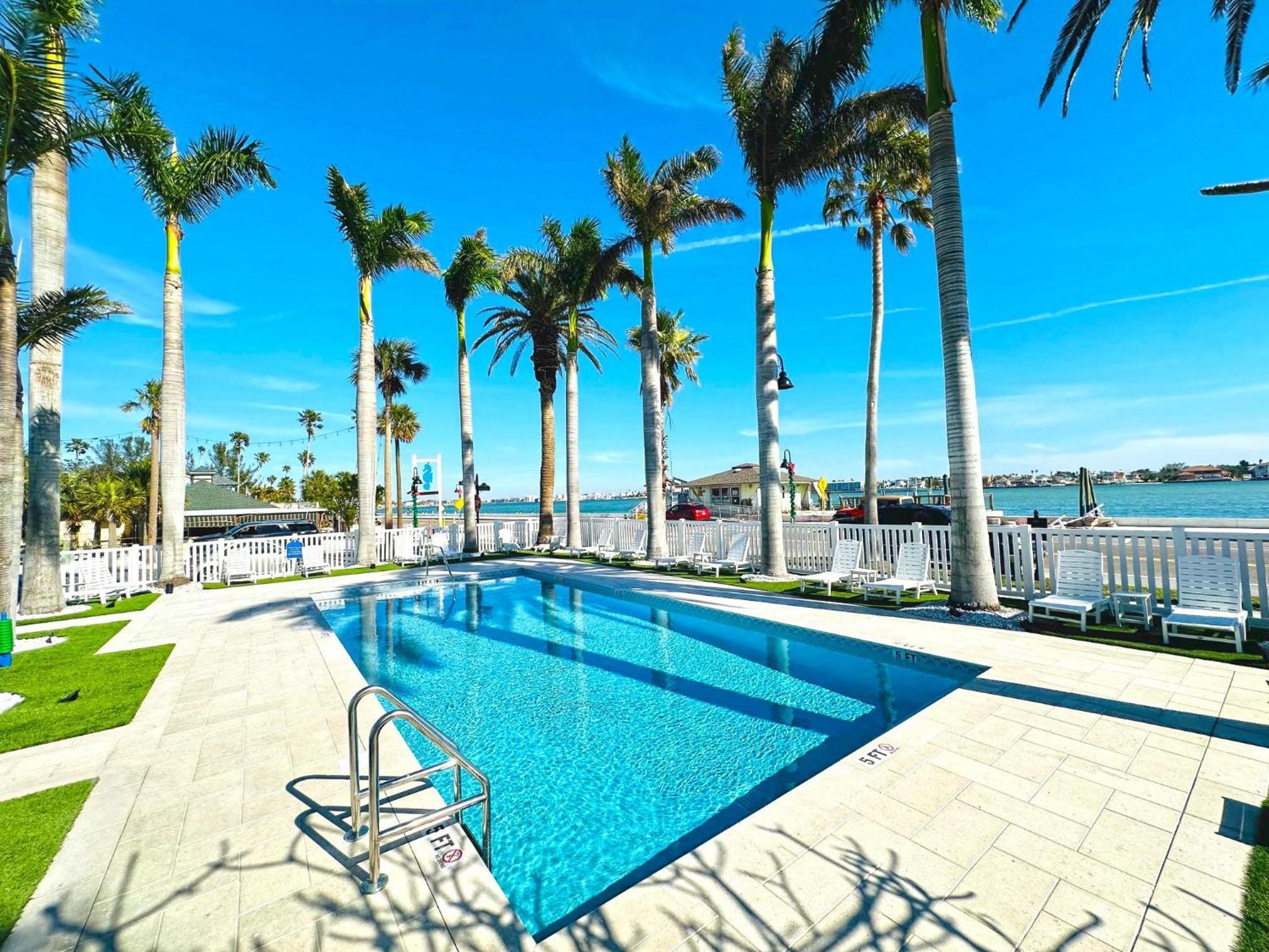 La Tortuga Historic Pass A Grille St Pete 6 Apartment St. Pete Beach