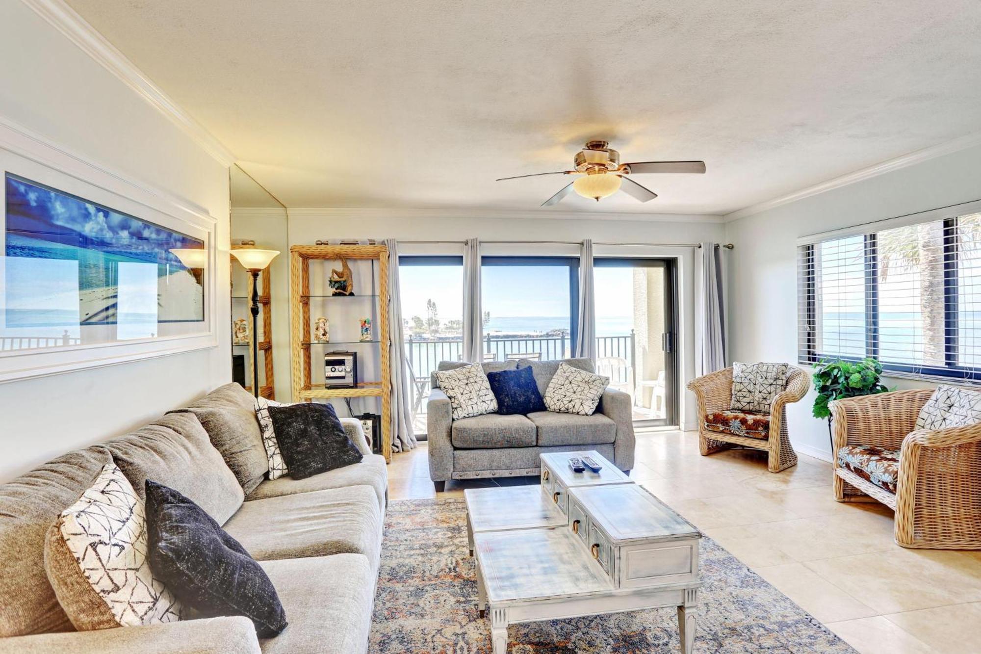 Land's End 5-305 Gulf-bay Front Holiday home
