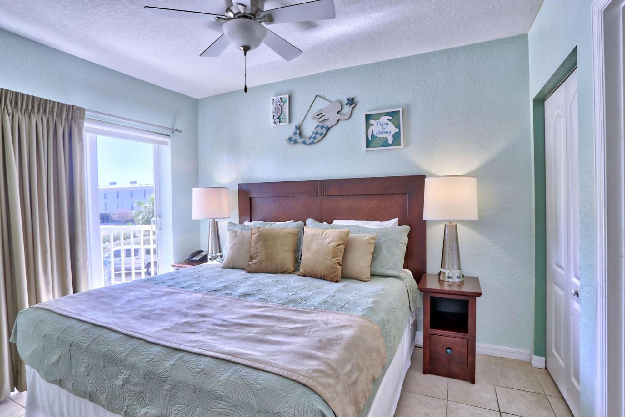 Sunset Vistas 206s Holiday home St. Pete Beach