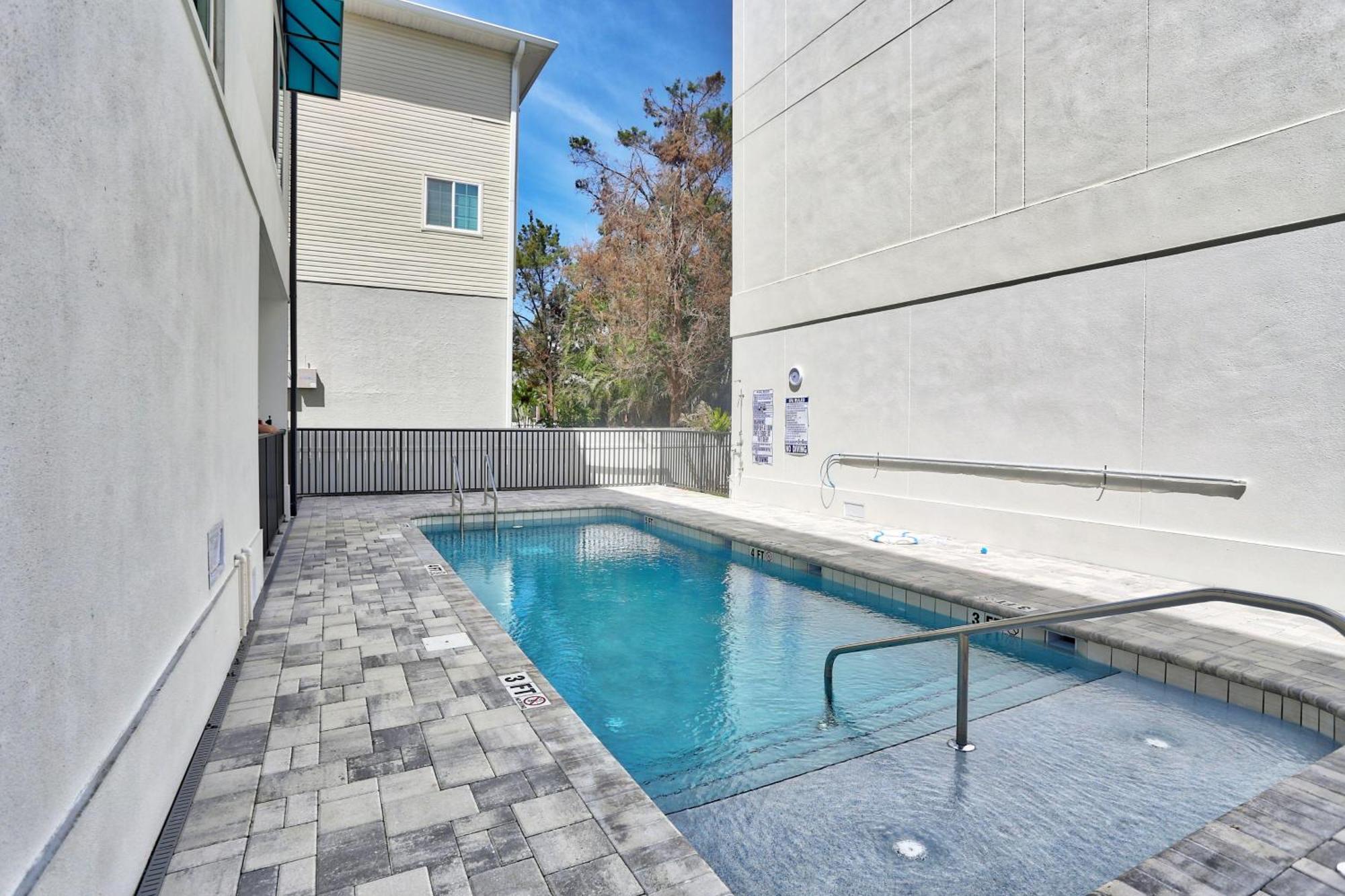 Holiday home Azul Townhomes A5 St. Pete Beach