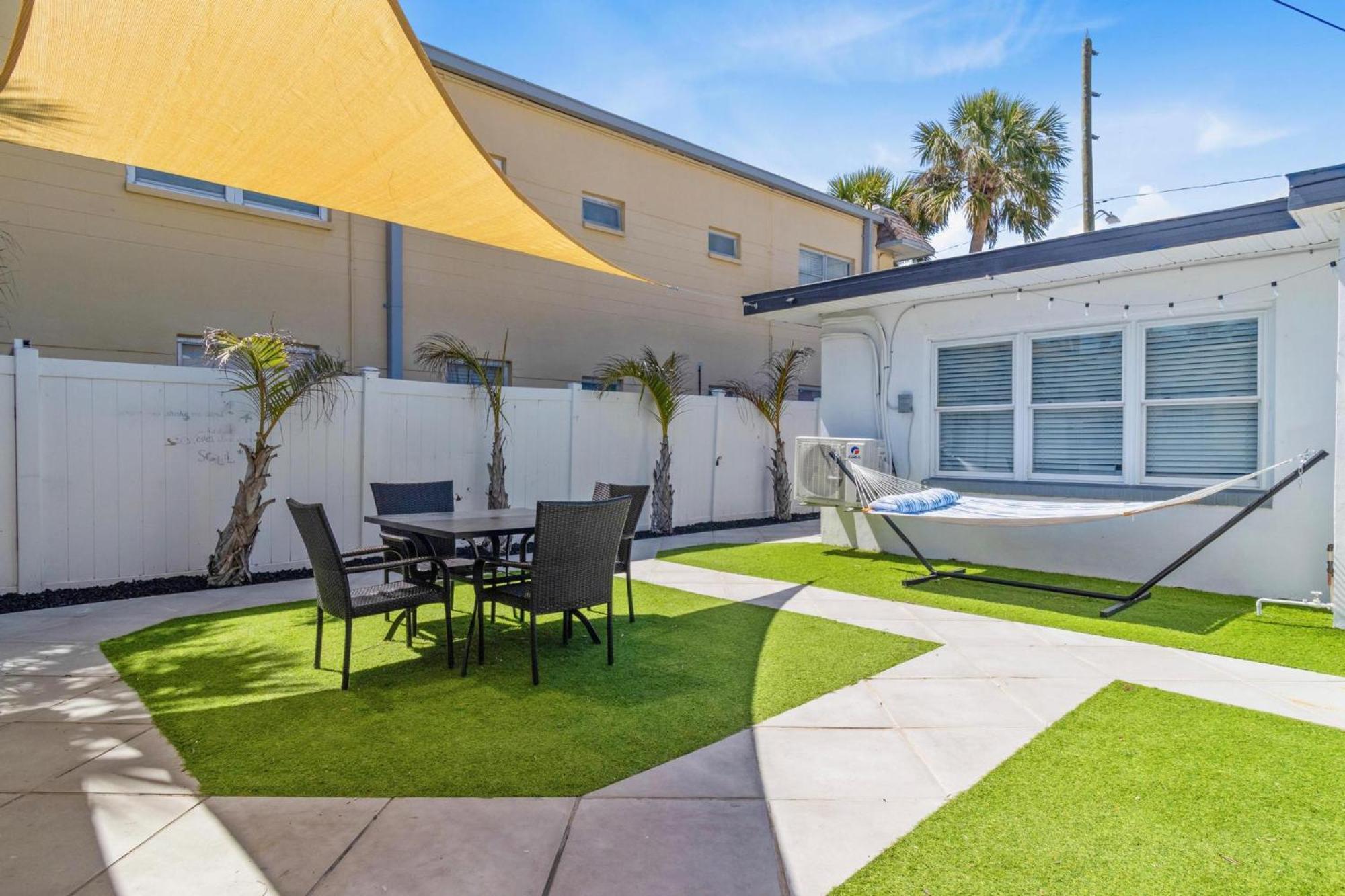 Apartment Sala 4 - St Pete Gem! St. Pete Beach