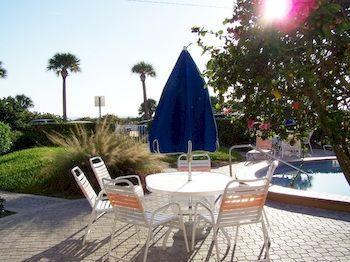 Friendly Native Hotel 3*
