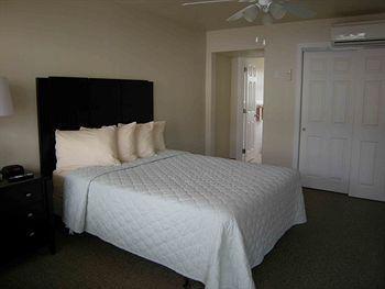 Motel Beachside 2*