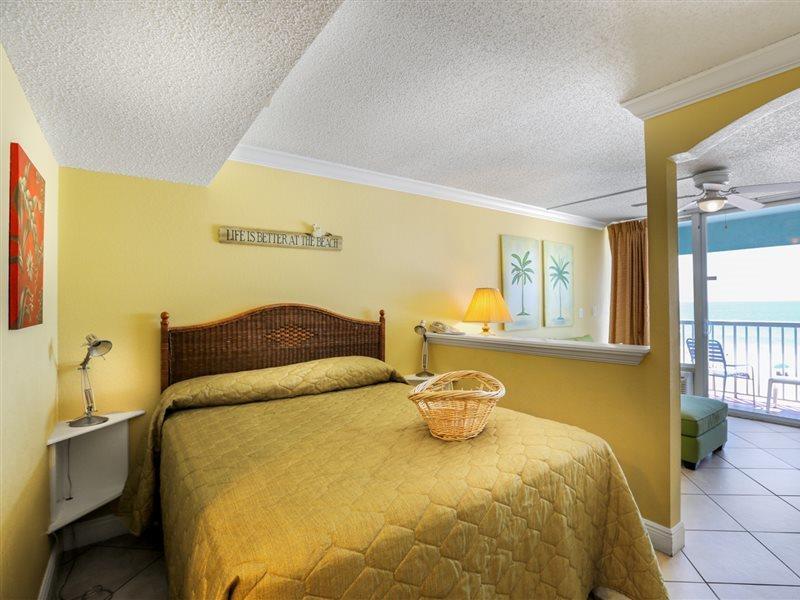 Hotel Barefoot Club