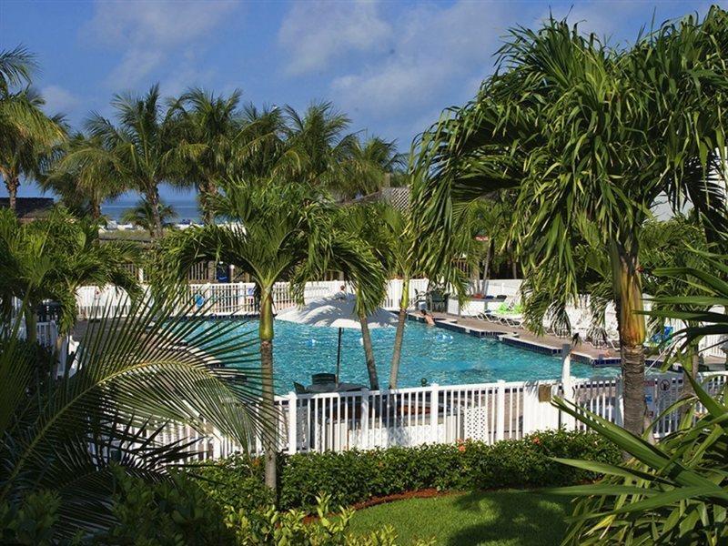 Resort The Beachcomber St. Pete & 3*
