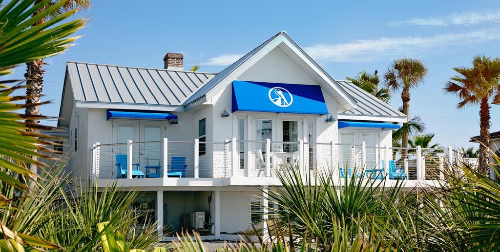 On The Beach Hotel