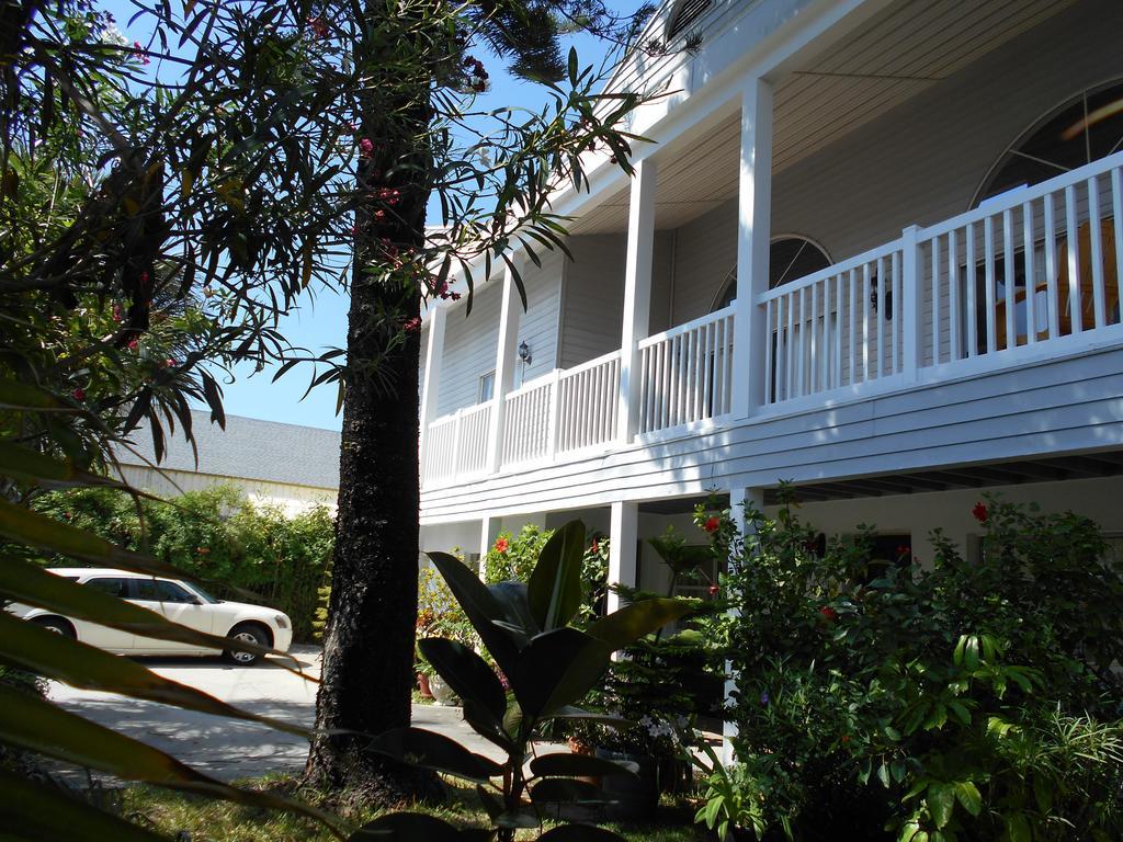 3000 Sq Ft And Bay * St. Pete Beach