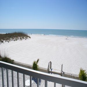 Hotel Barefoot Club