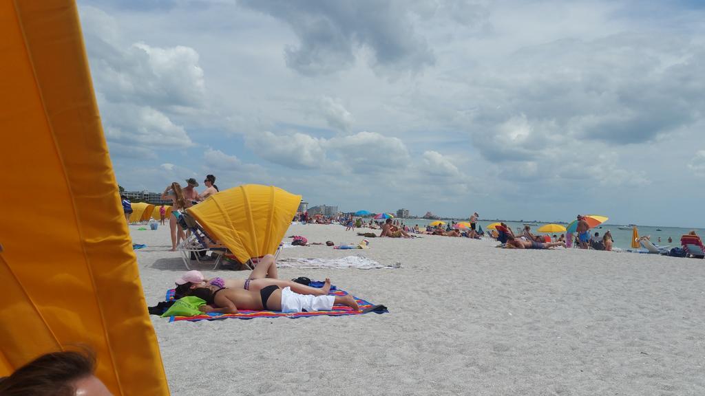 Friendly Native 108 Apartment St. Pete Beach
