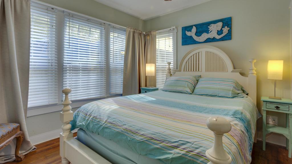 Pag Beachhouse * St. Pete Beach