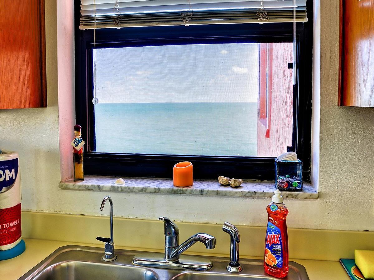 Madeira Towers 601 Front With Spectacular Views 533 Apartment St. Pete Beach