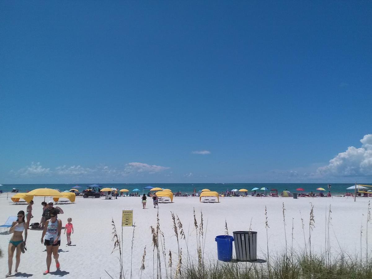 Beach Vacation Get-away St. Pete Beach