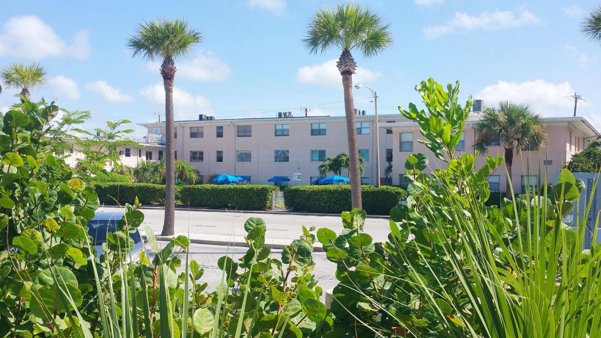 Friendly Native Hotel St. Pete Beach