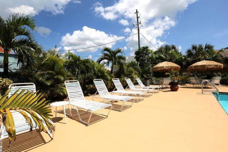 Barefoot Club St. Pete Beach
