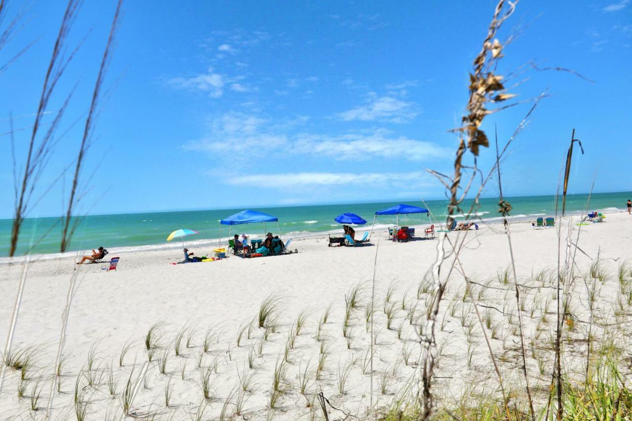 2 Bed 2 Bath In Tampa Bay
