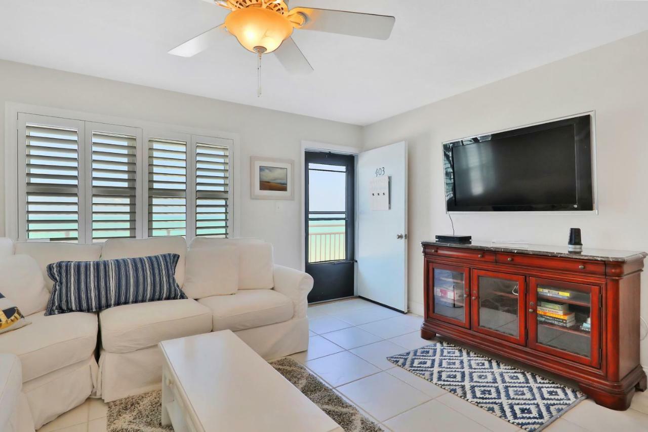 2 Bed 2 Bath In Tampa Bay *