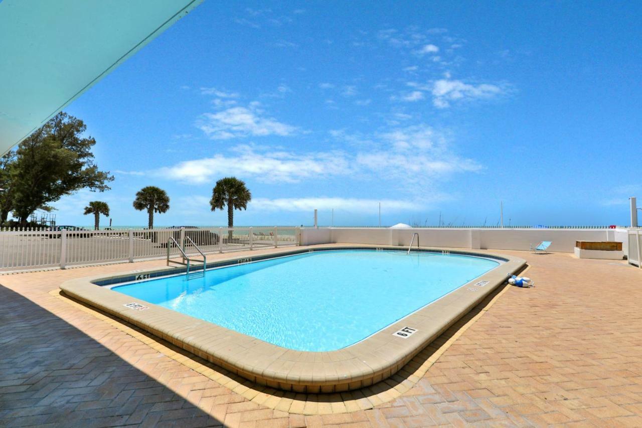2 Bed 2 Bath In Tampa Bay St. Pete Beach