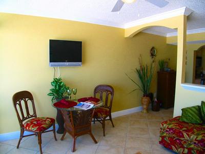 Barefoot Club Hotel 3*