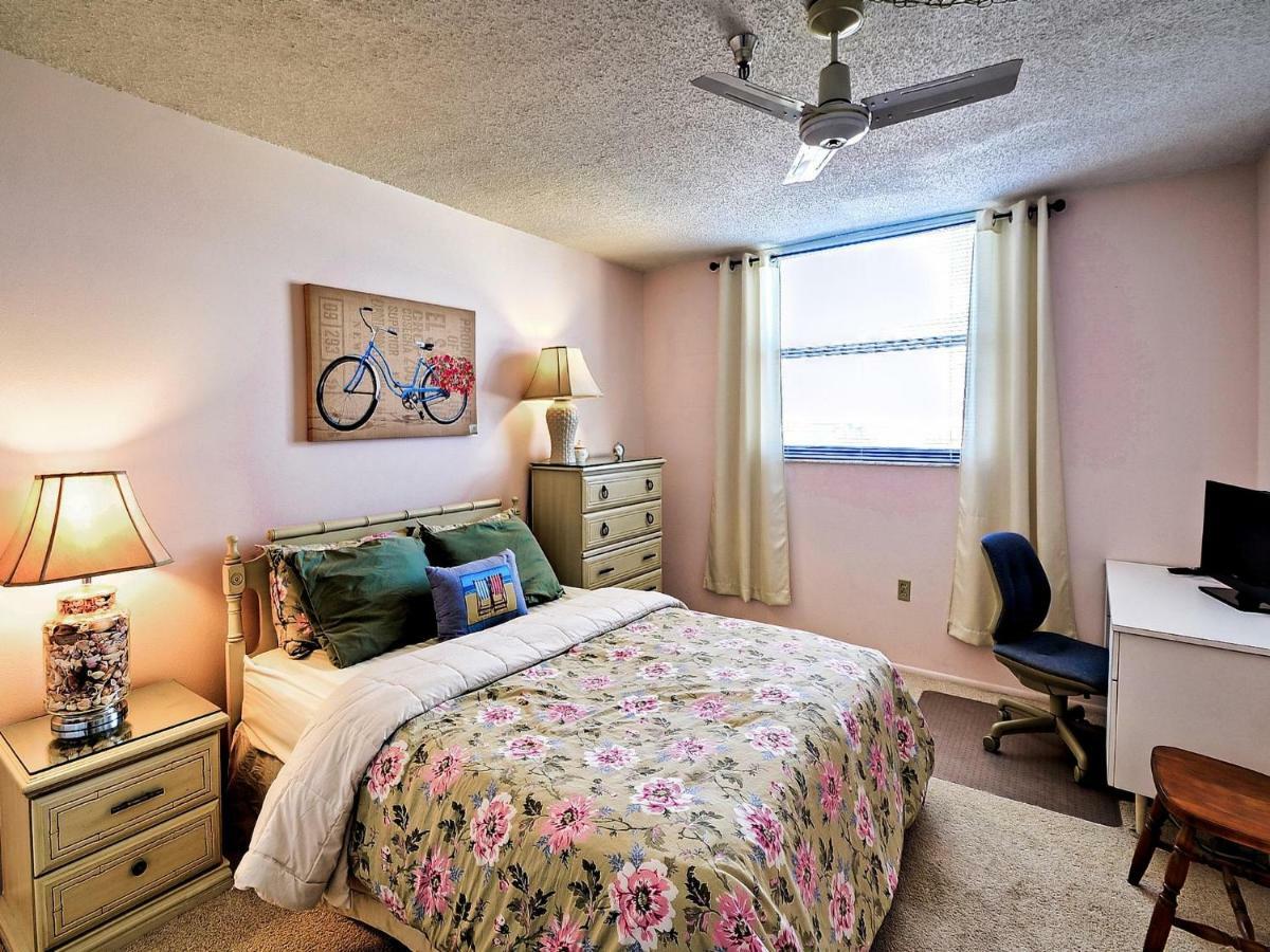 Madeira Towers 601 Front With Spectacular Views 533 St. Pete Beach