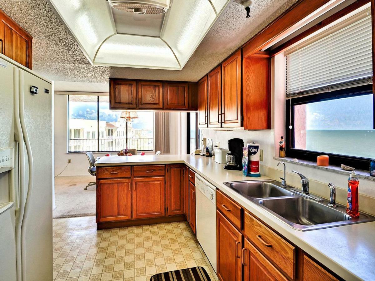 Madeira Towers 601 Front With Spectacular Views 533 Apartment St. Pete Beach