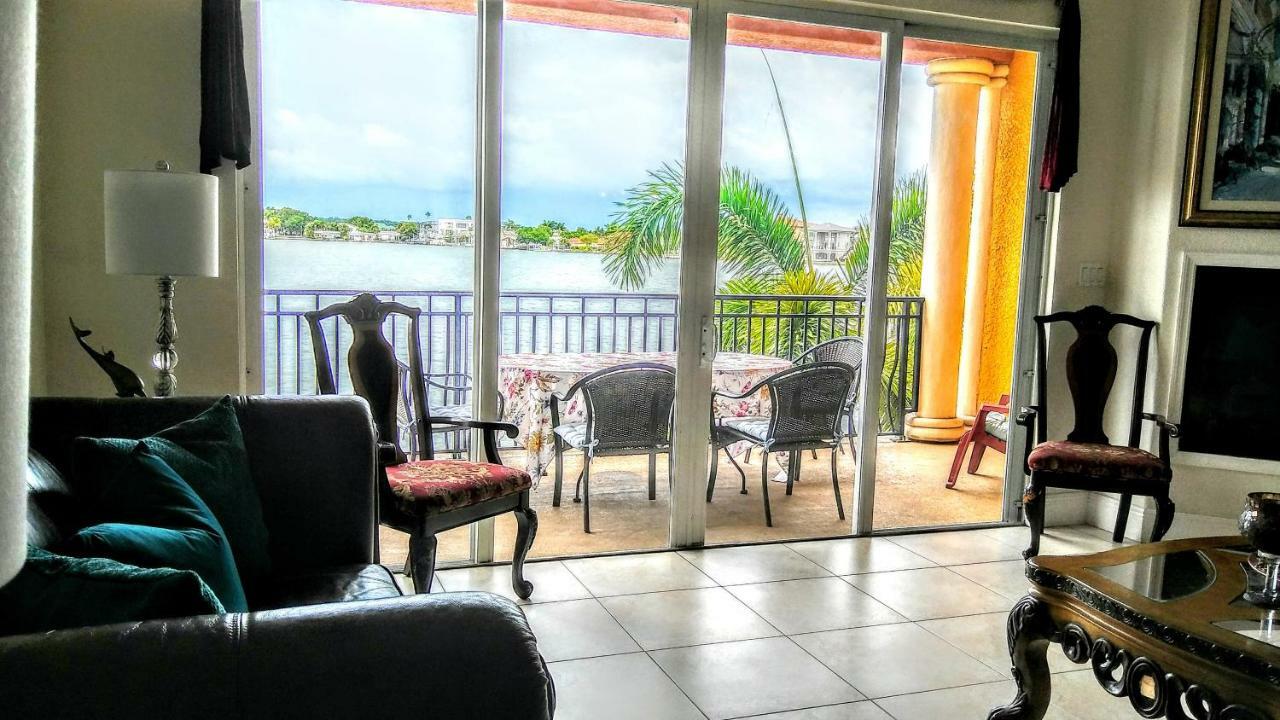 And Bay Mediterraneantownhouse St. Pete Beach