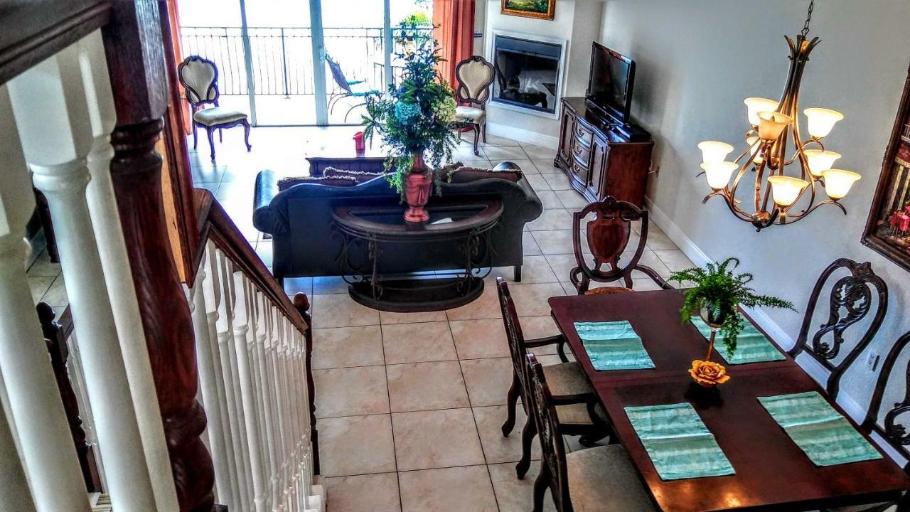 Holiday home Mediterranean Three Story Townhouse *