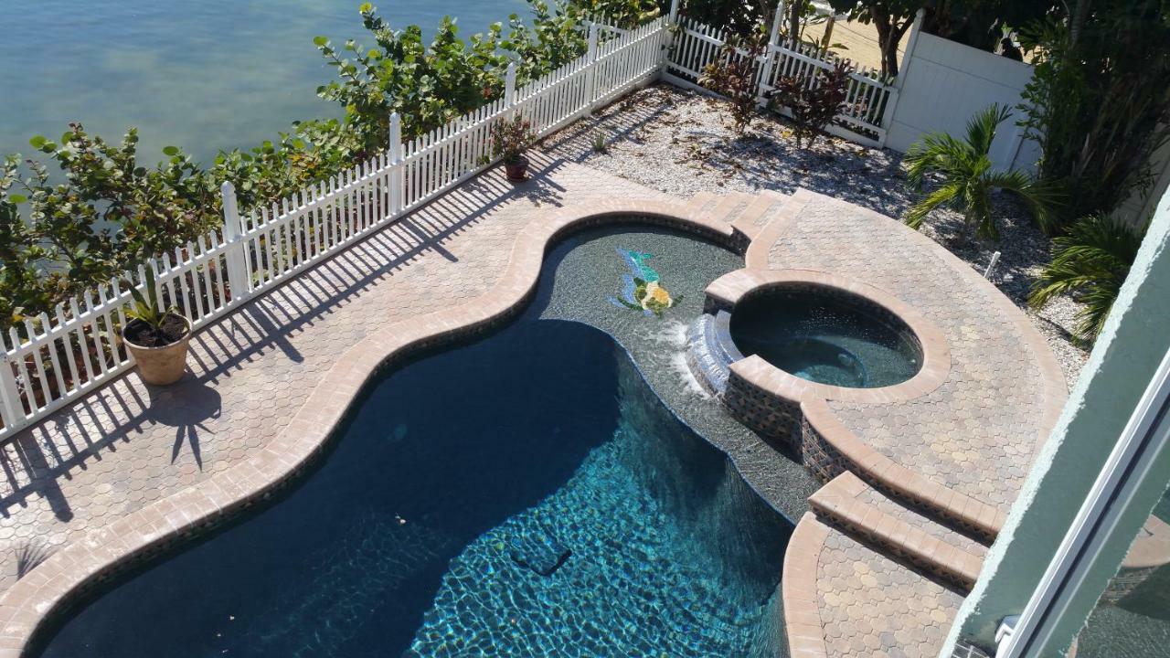 Treasure Island Beautiful Vacation Apartment St. Pete Beach