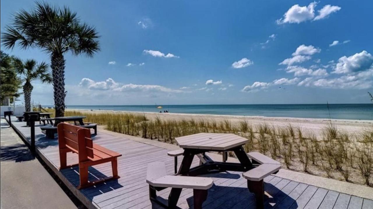 Holiday home Sunset Chateau Beach Front Star5vacations