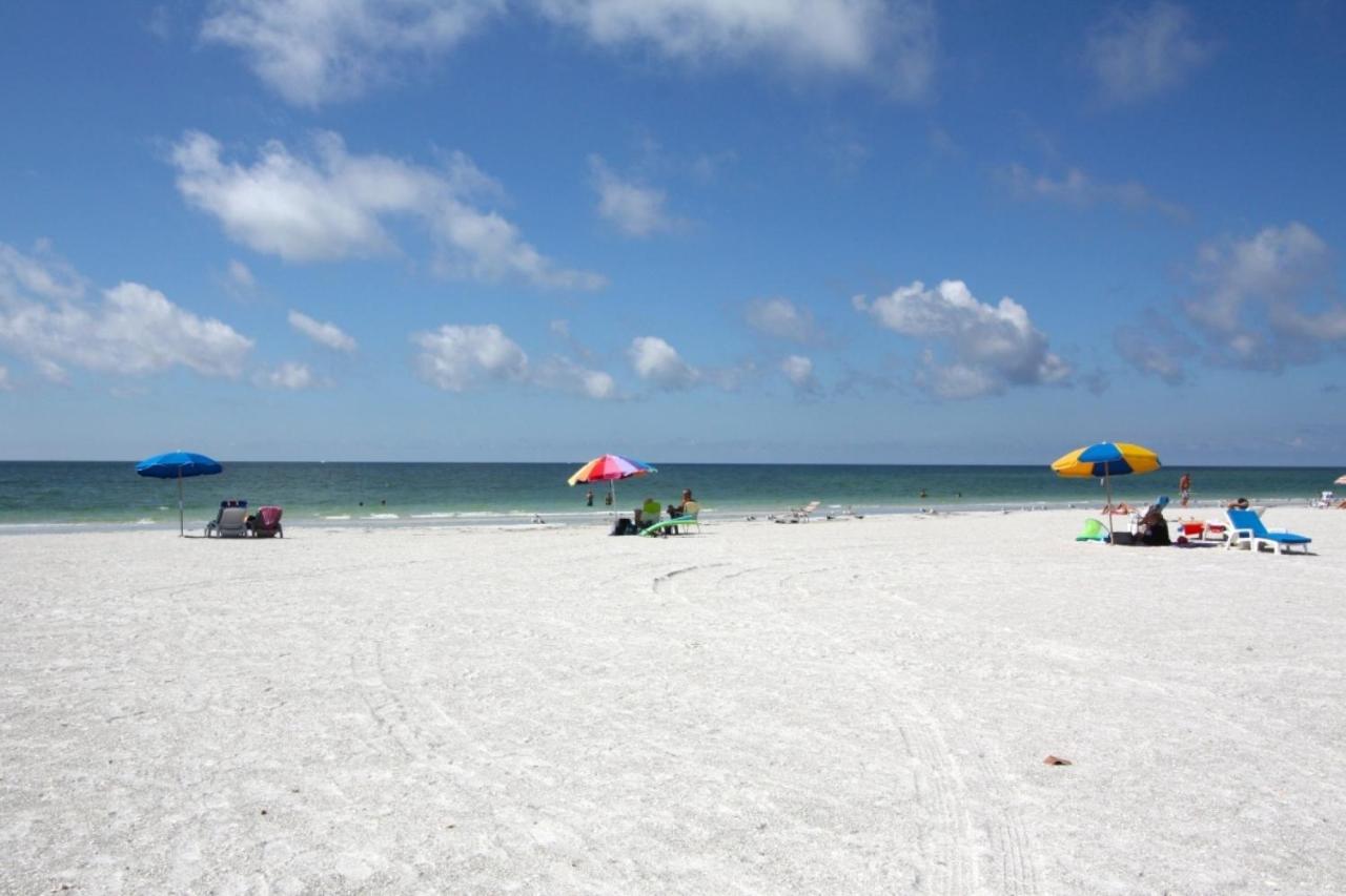 1501 - Gulf Winds St. Pete Beach