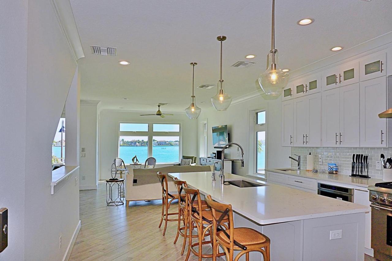 Pass-a-grille Luxury Waterfront 612 By Techtravel * St. Pete Beach