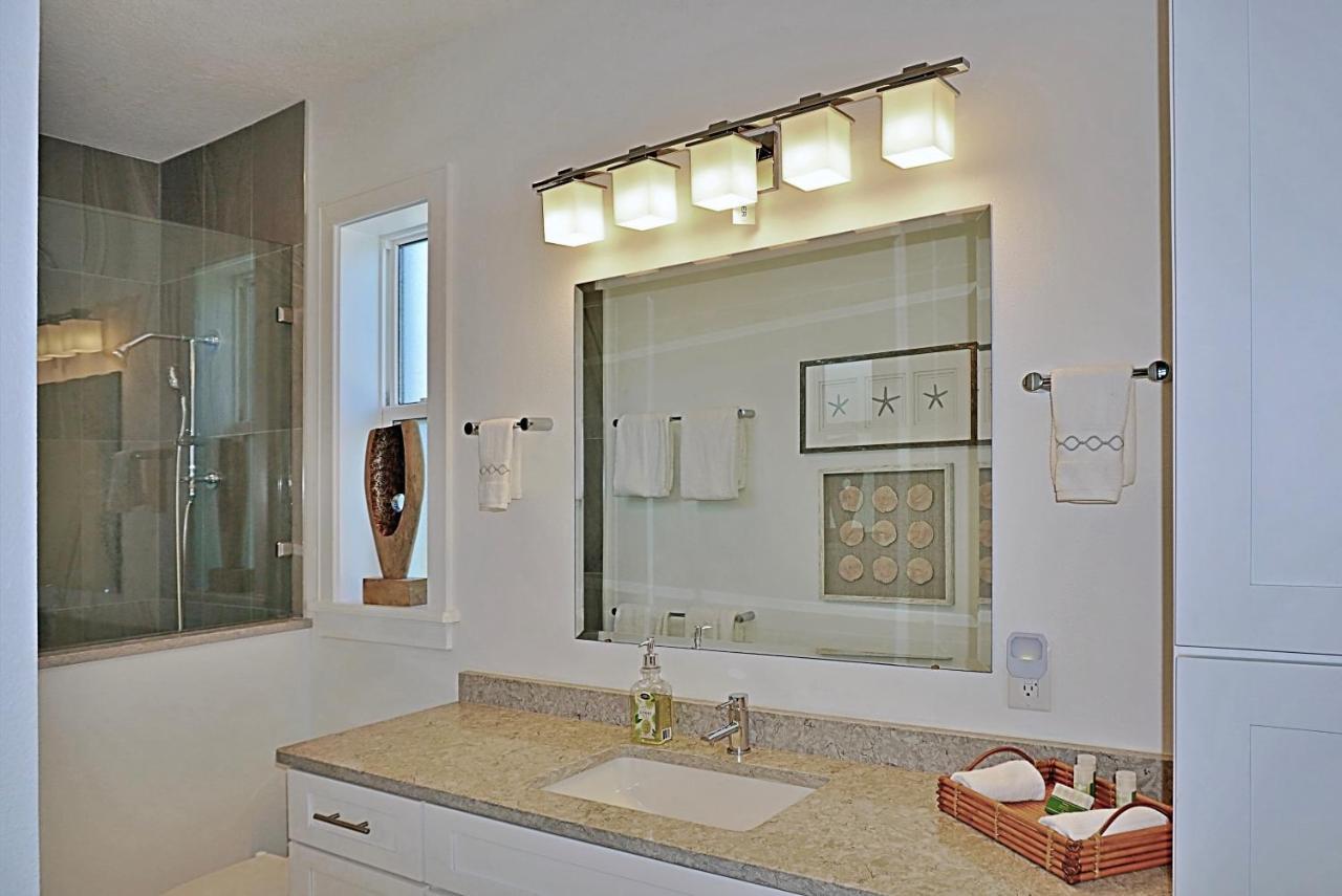 Holiday home Pass-a-grille Luxury Waterfront 612 By Techtravel *