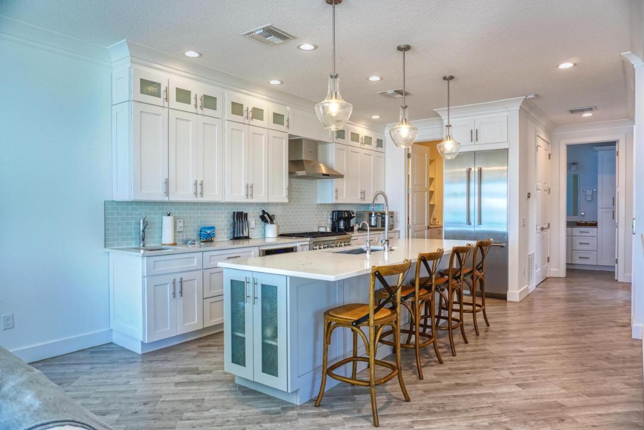 Holiday home Pass-a-grille Luxury Waterfront 612 By Techtravel