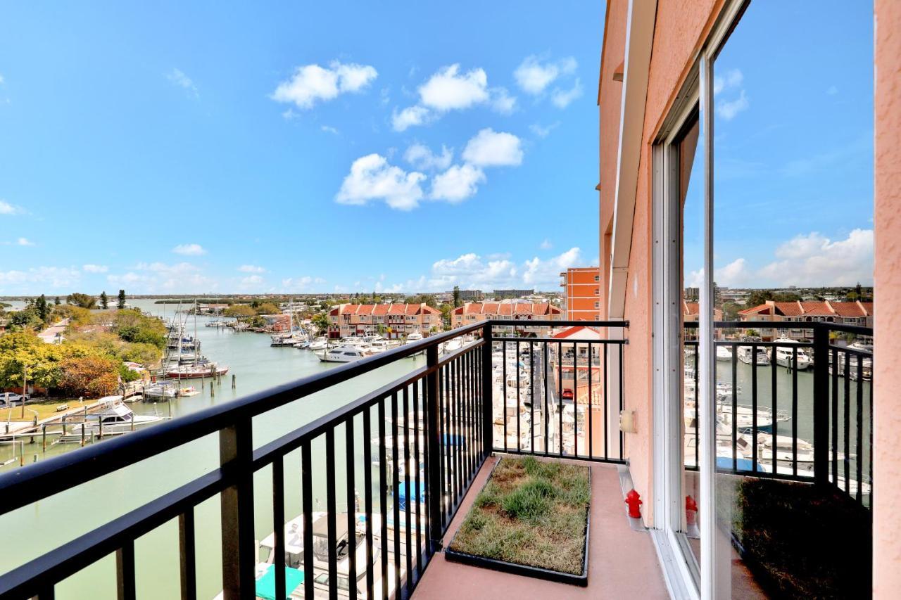 Bay Front Oasis Apartment *