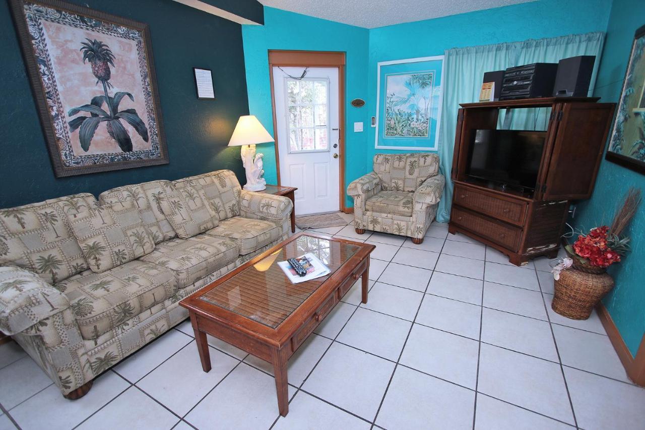 Affordable Beach - One Bedroom Dlx Apartment