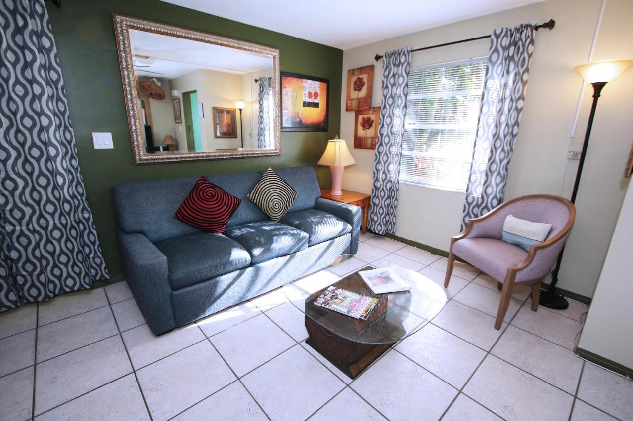 Apartment Affordable Beach - One Bedroom Dlx St. Pete Beach