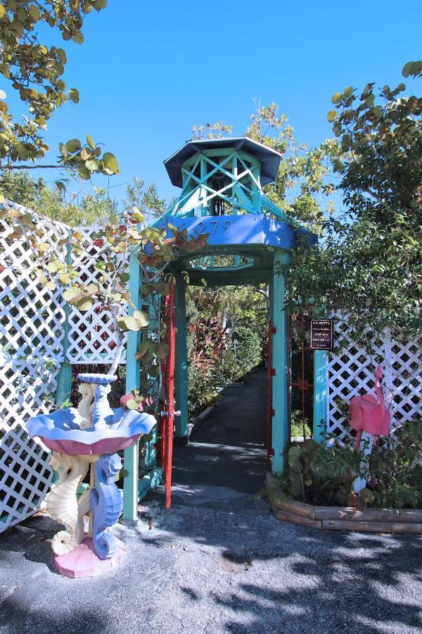 Affordable Beach - One Bedroom Dlx St. Pete Beach