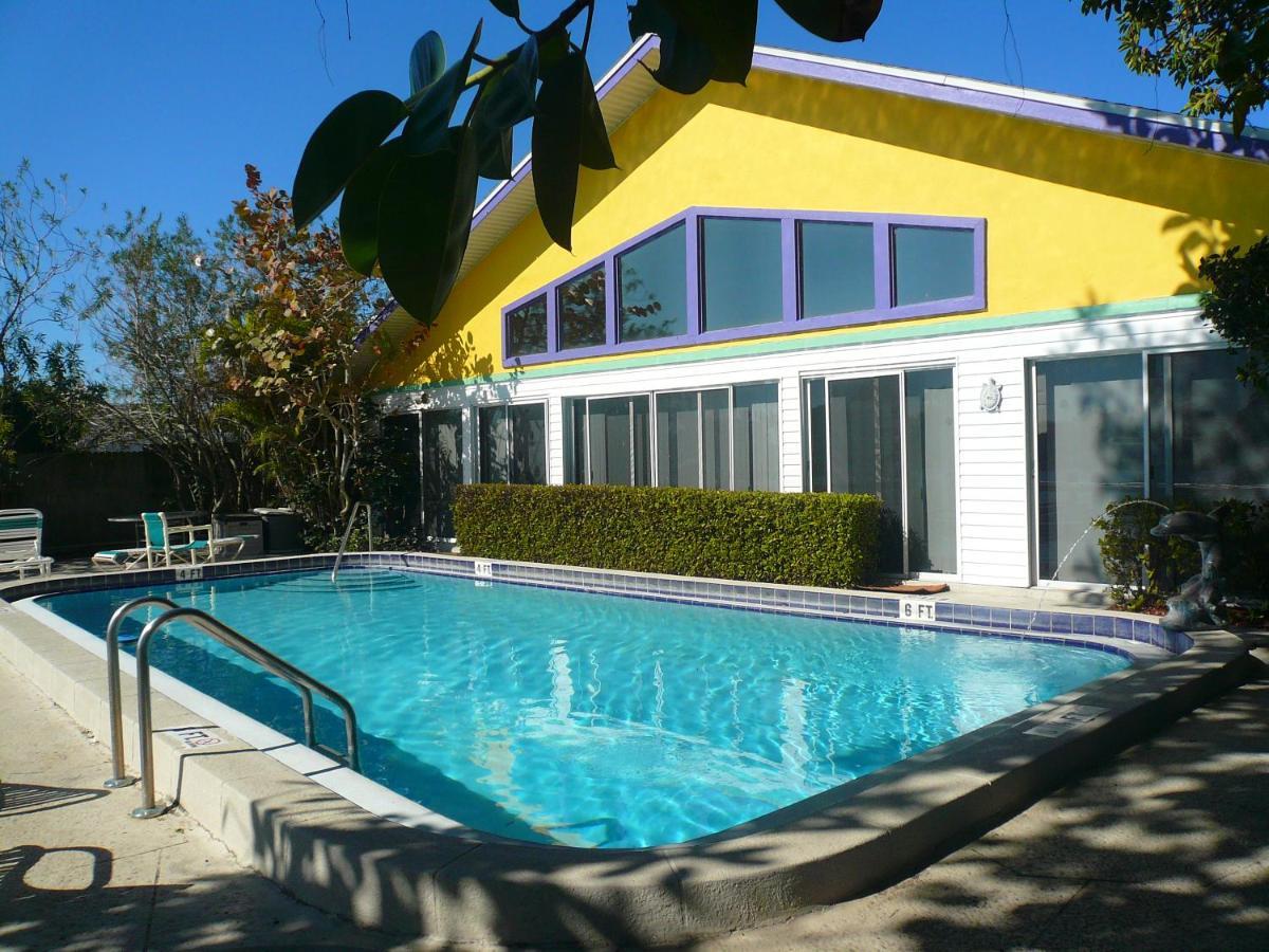 Affordable Beach - One Bedroom Dlx *
