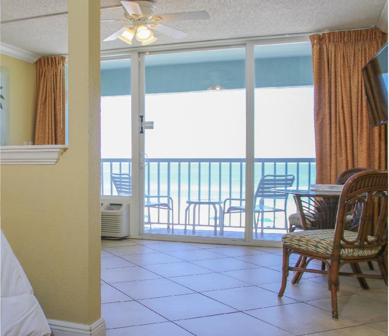 Barefoot Club Hotel St. Pete Beach