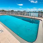 Treasure Island 1 Bedroom, 1 Bathroom, Condominium, 11605
