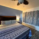 Malibu Resort Motel