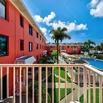 Ocean View Studio With Heated Pool